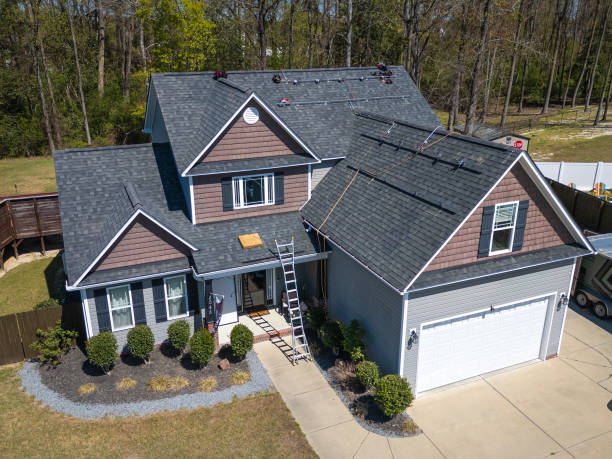 Best Roof Insulation Installation  in East Massapequa, NY